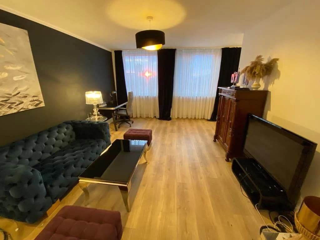 Pronájem bytu 2+1 60 m², Mannheim, Bádensko-Württembersko Pronájem bytu 2+1 60 m², Mannheim, Bádensko-Württembersko