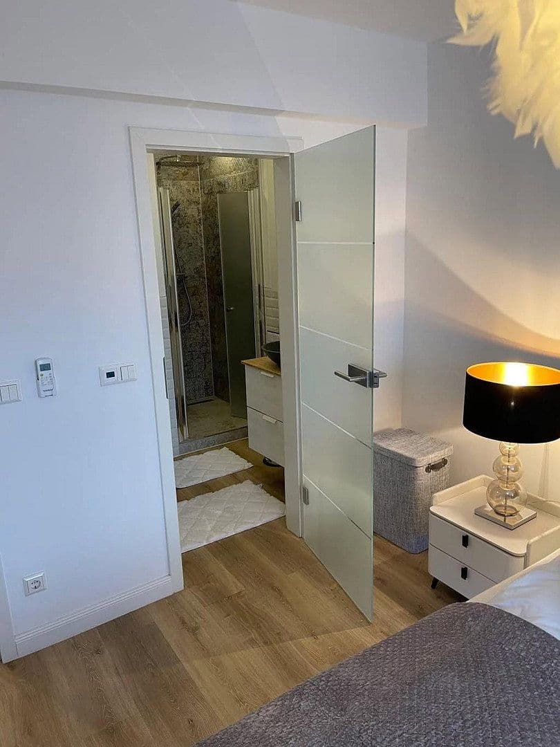 Pronájem bytu 2+1 60 m², Mannheim, Bádensko-Württembersko Pronájem bytu 2+1 60 m², Mannheim, Bádensko-Württembersko