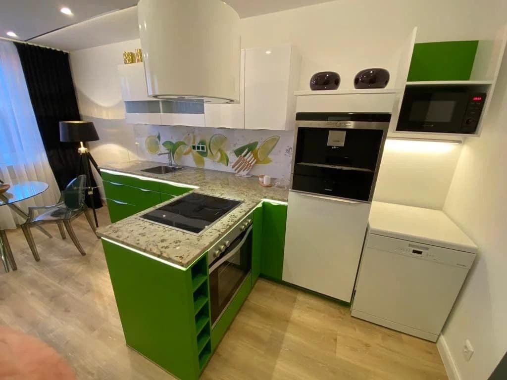 Pronájem bytu 2+1 60 m², Mannheim, Bádensko-Württembersko Pronájem bytu 2+1 60 m², Mannheim, Bádensko-Württembersko