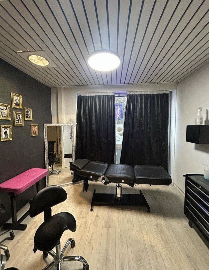 Pronájem kanceláře 82 m², Berliner Straße 10, Versmold, Severní Porýní-Vestfálsko Pronájem kanceláře 82 m², Berliner Straße 10, Versmold, Severní Porýní-Vestfálsko