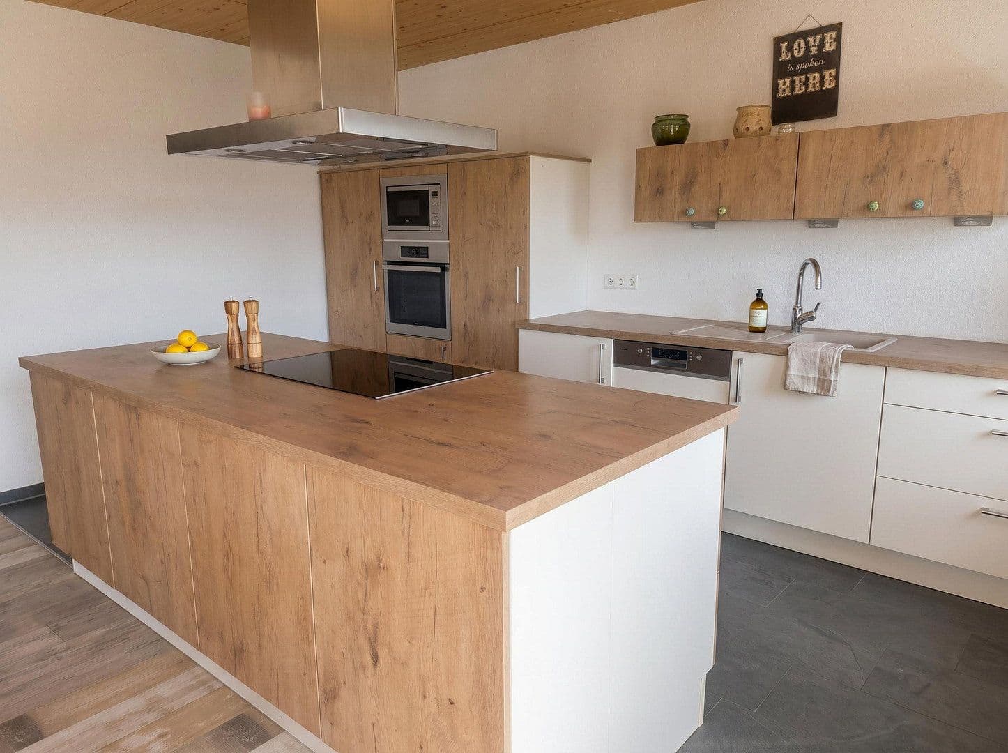Prodej bytu 5+1 183 m², Haldenweg 8, Achberg, Bádensko-Württembersko Prodej bytu 5+1 183 m², Haldenweg 8, Achberg, Bádensko-Württembersko