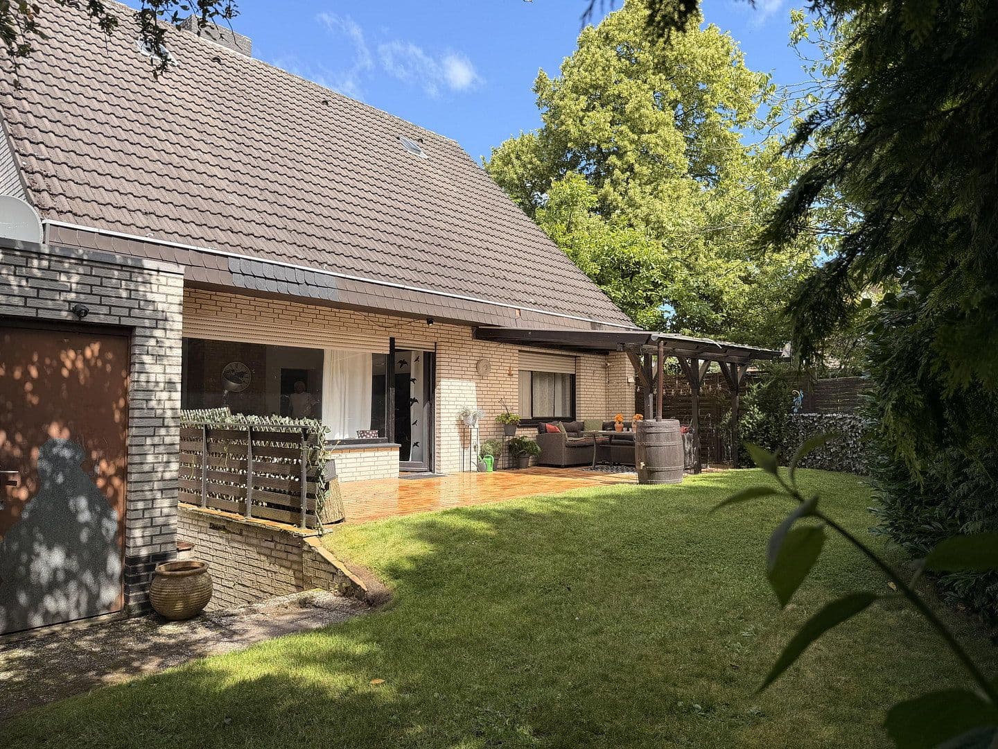 Prodej domu 145 m², pozemek 532 m², Sonsbeck, Severní Porýní-Vestfálsko Prodej domu 145 m², pozemek 532 m², Sonsbeck, Severní Porýní-Vestfálsko