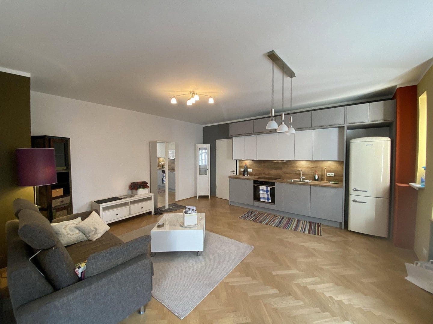 Pronájem bytu 2+1 62 m², Donnersbergerstr. 10, München, Bavorsko Pronájem bytu 2+1 62 m², Donnersbergerstr. 10, München, Bavorsko