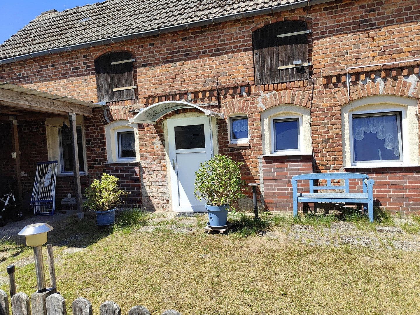 Prodej domu 110 m², pozemek 6.100 m², Stechlin, Braniborsko Prodej domu 110 m², pozemek 6.100 m², Stechlin, Braniborsko