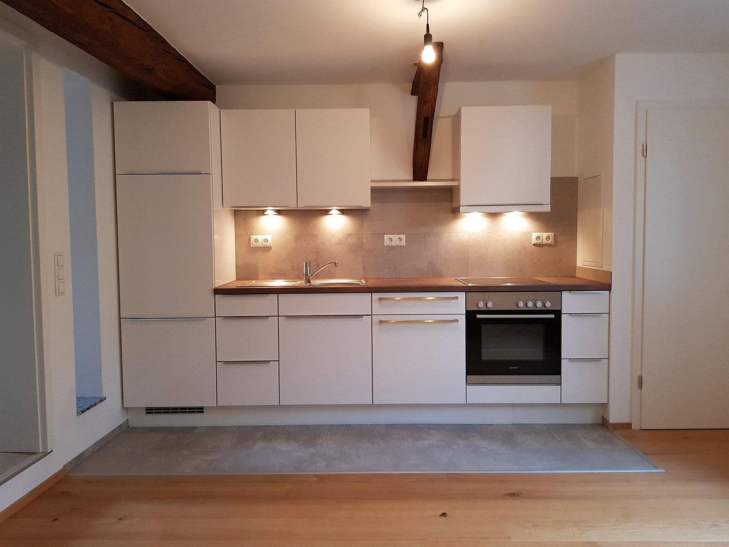 Pronájem bytu 2+1 52 m², Alfter, Severní Porýní-Vestfálsko Pronájem bytu 2+1 52 m², Alfter, Severní Porýní-Vestfálsko