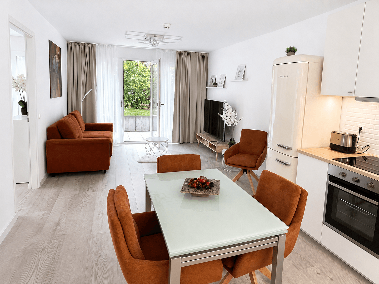 Pronájem bytu 3+1 71 m², Kleine Alexanderstraße 7, Berlin, Berlín Pronájem bytu 3+1 71 m², Kleine Alexanderstraße 7, Berlin, Berlín