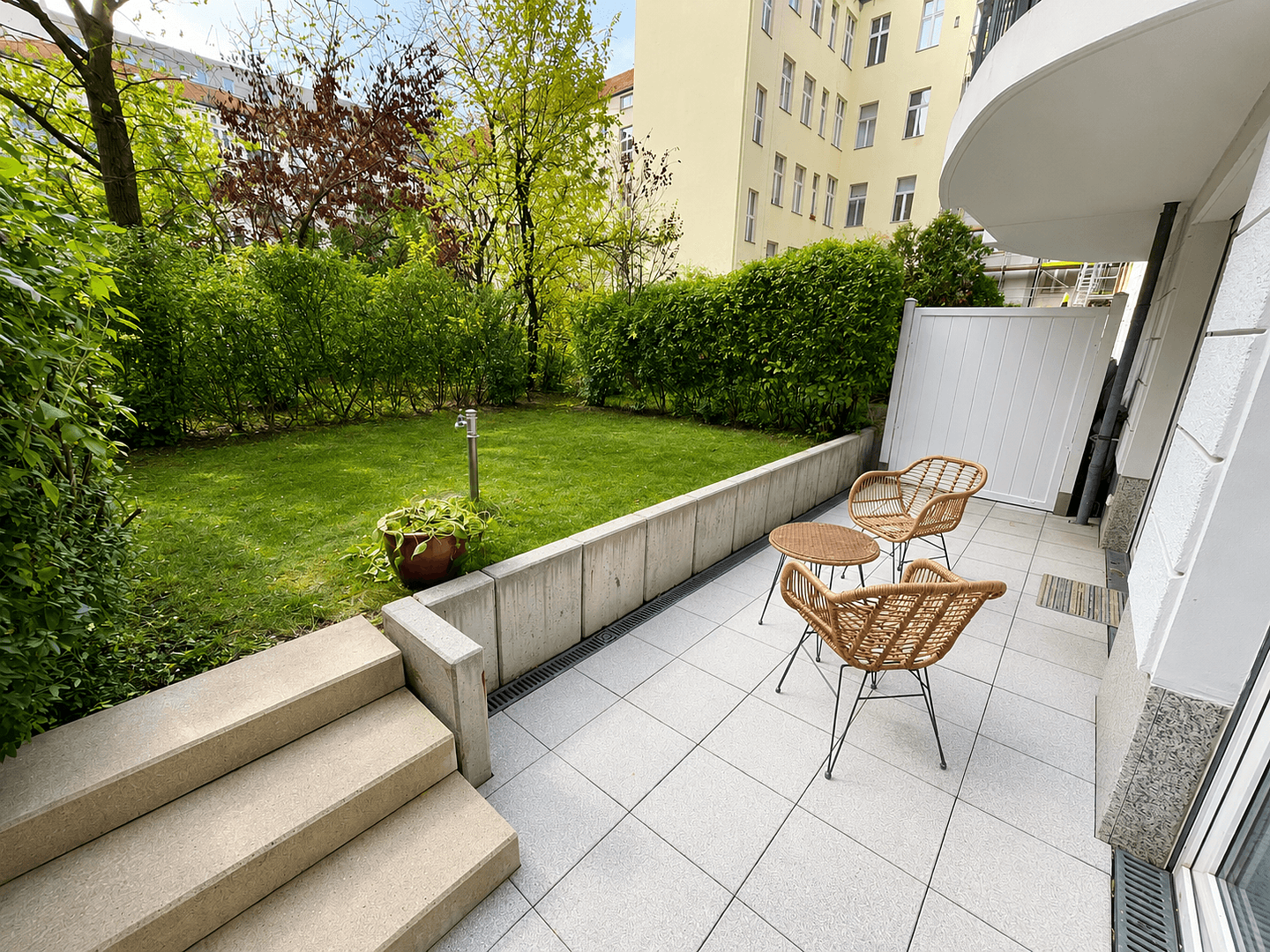 Pronájem bytu 3+1 71 m², Kleine Alexanderstraße 7, Berlin, Berlín Pronájem bytu 3+1 71 m², Kleine Alexanderstraße 7, Berlin, Berlín