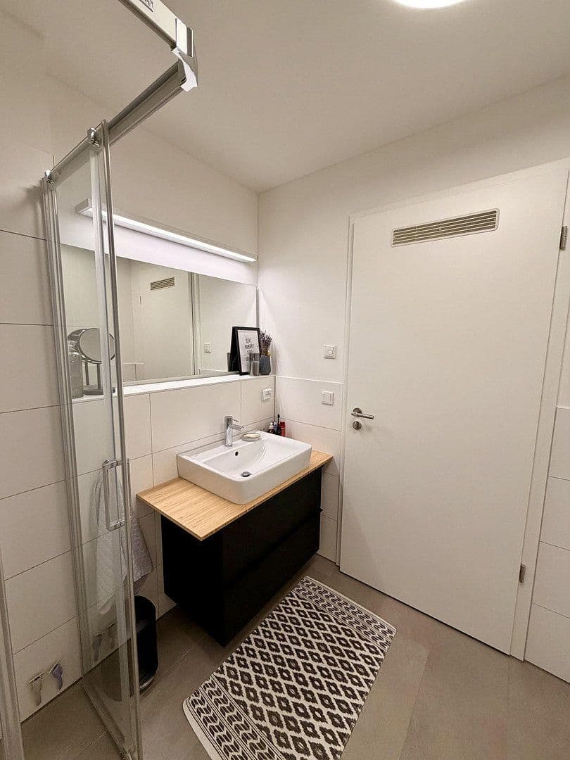 Pronájem bytu 4+1 102 m², Herrnstr 33, Fürth, Bavorsko Pronájem bytu 4+1 102 m², Herrnstr 33, Fürth, Bavorsko