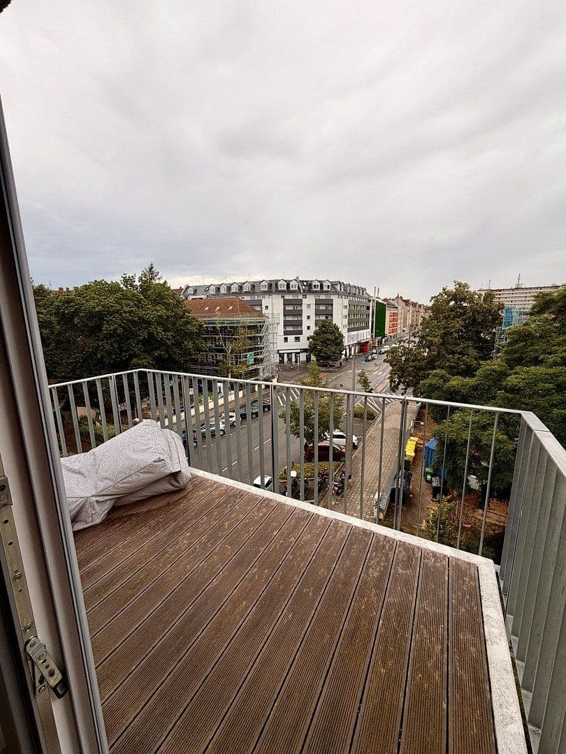 Pronájem bytu 4+1 102 m², Herrnstr 33, Fürth, Bavorsko Pronájem bytu 4+1 102 m², Herrnstr 33, Fürth, Bavorsko