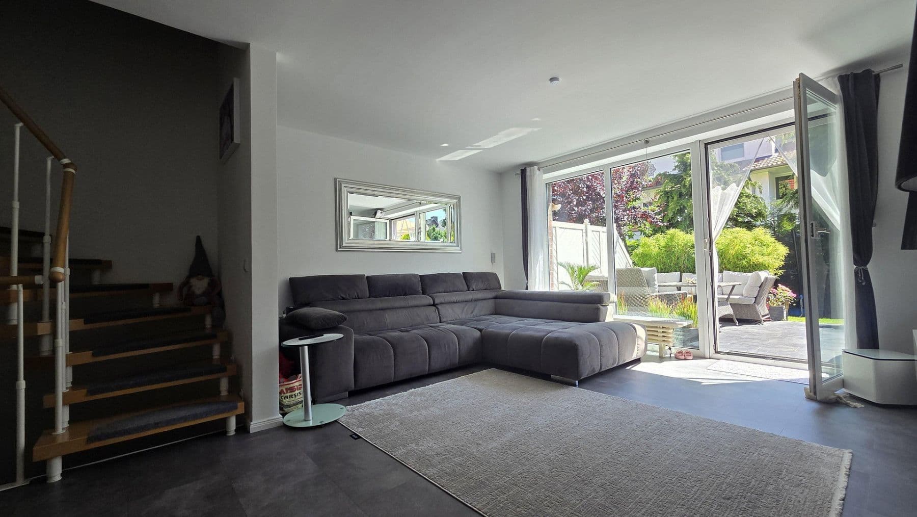 Prodej domu 120 m², pozemek 184 m², Barsbüttel, Šlesvicko-Holštýnsko Prodej domu 120 m², pozemek 184 m², Barsbüttel, Šlesvicko-Holštýnsko