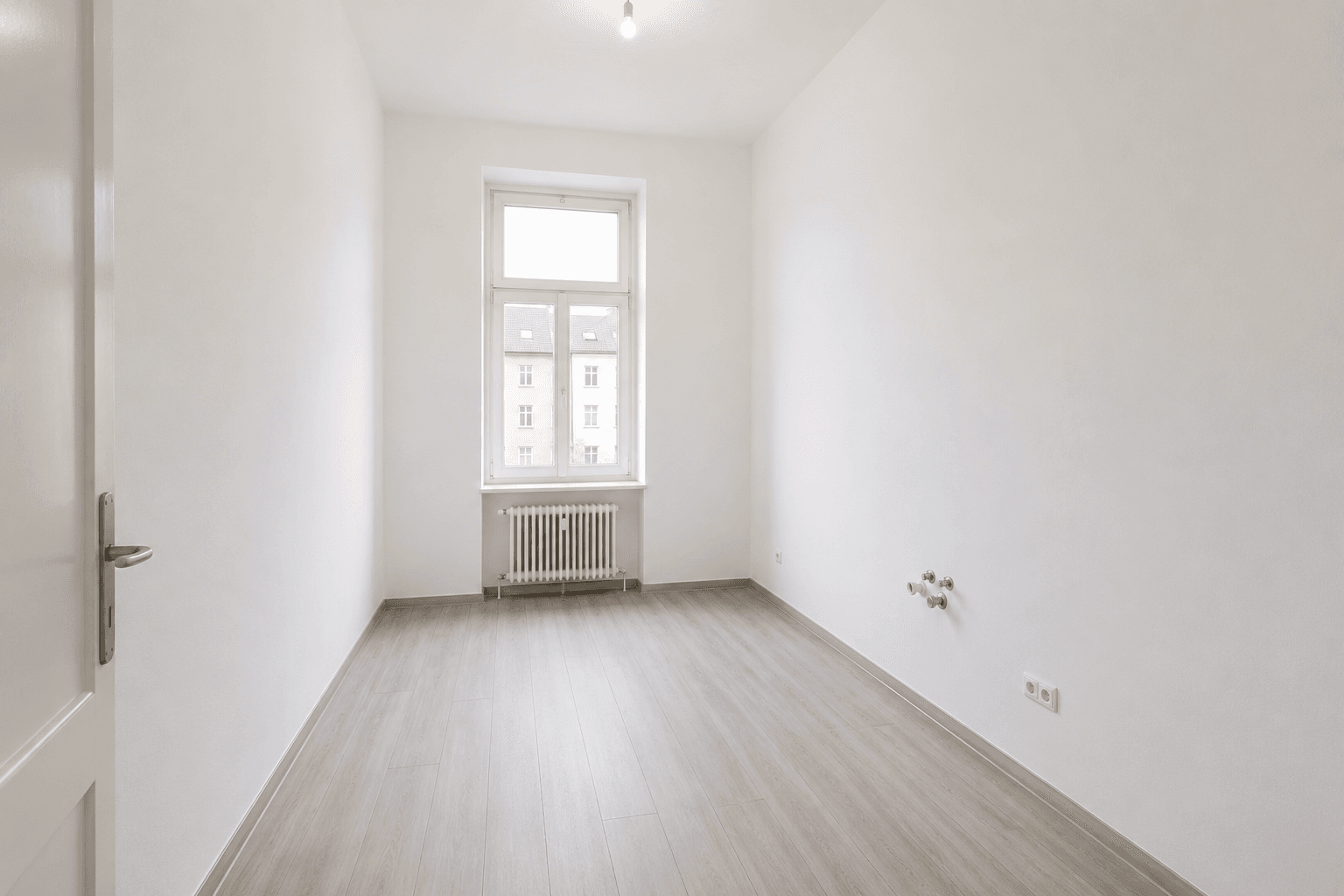 Prodej bytu 3+1 78 m², Essen, Severní Porýní-Vestfálsko Prodej bytu 3+1 78 m², Essen, Severní Porýní-Vestfálsko