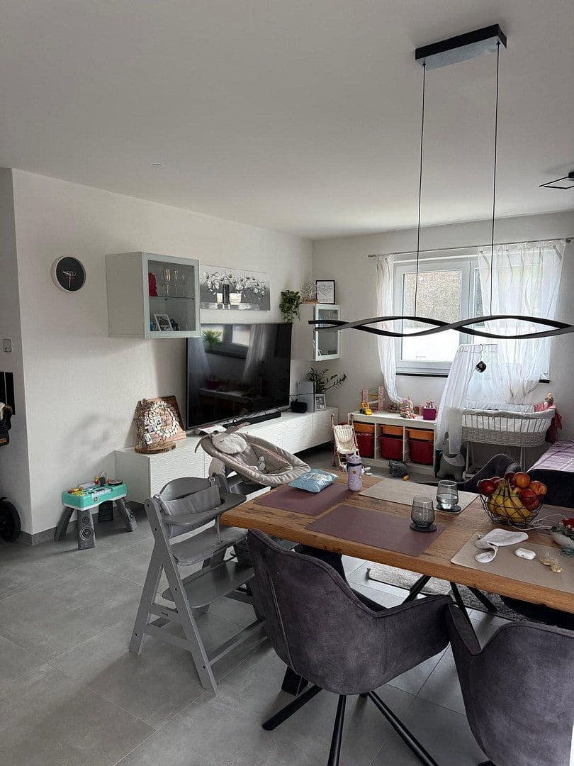 Prodej bytu 3+1 75 m², Bellenberg, Bavorsko Prodej bytu 3+1 75 m², Bellenberg, Bavorsko
