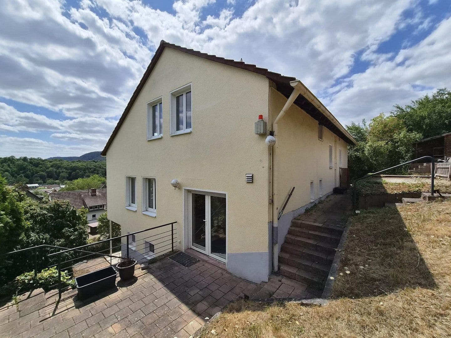 Prodej domu 160 m², pozemek 915 m², Maler-Müller-Straße 38, Bad Kreuznach, Porýní-Falc Prodej domu 160 m², pozemek 915 m², Maler-Müller-Straße 38, Bad Kreuznach, Porýní-Falc