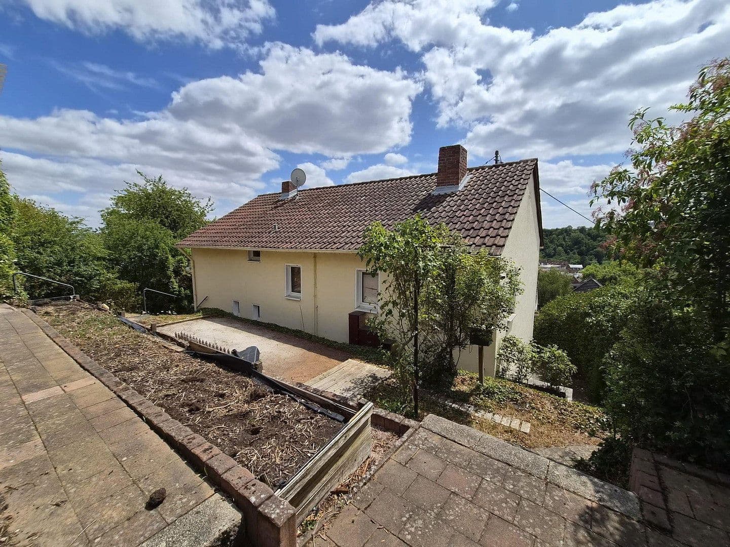 Prodej domu 160 m², pozemek 915 m², Maler-Müller-Straße 38, Bad Kreuznach, Porýní-Falc Prodej domu 160 m², pozemek 915 m², Maler-Müller-Straße 38, Bad Kreuznach, Porýní-Falc