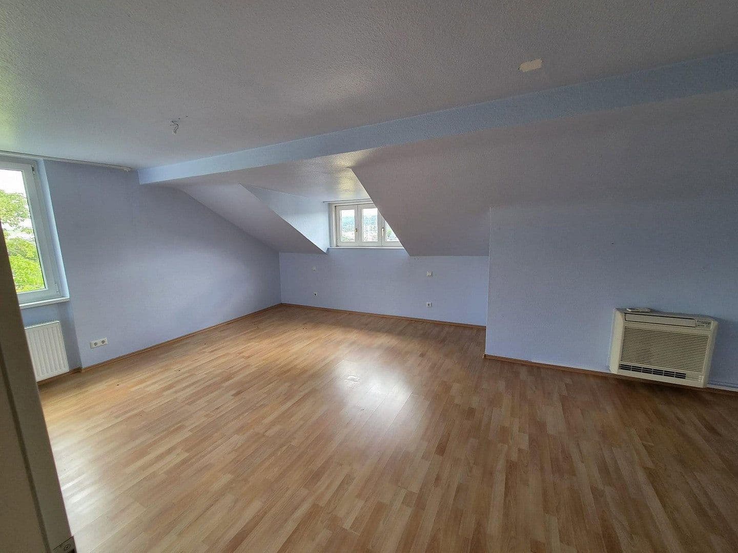 Prodej domu 160 m², pozemek 915 m², Maler-Müller-Straße 38, Bad Kreuznach, Porýní-Falc Prodej domu 160 m², pozemek 915 m², Maler-Müller-Straße 38, Bad Kreuznach, Porýní-Falc