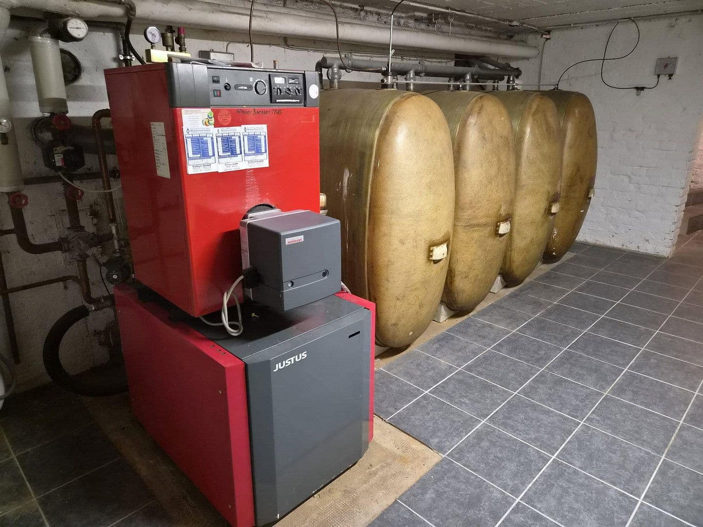 Prodej domu 160 m², pozemek 915 m², Maler-Müller-Straße 38, Bad Kreuznach, Porýní-Falc Prodej domu 160 m², pozemek 915 m², Maler-Müller-Straße 38, Bad Kreuznach, Porýní-Falc