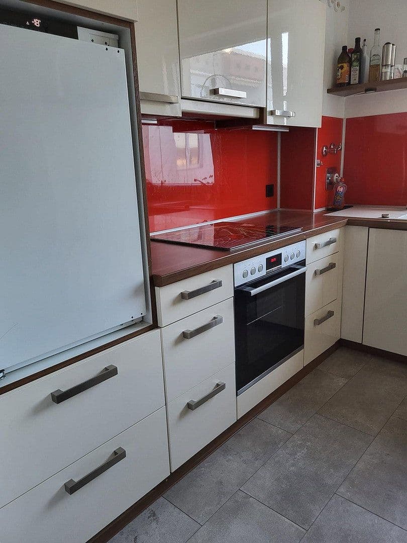 Prodej bytu 2+1 69 m², Köln, Severní Porýní-Vestfálsko Prodej bytu 2+1 69 m², Köln, Severní Porýní-Vestfálsko