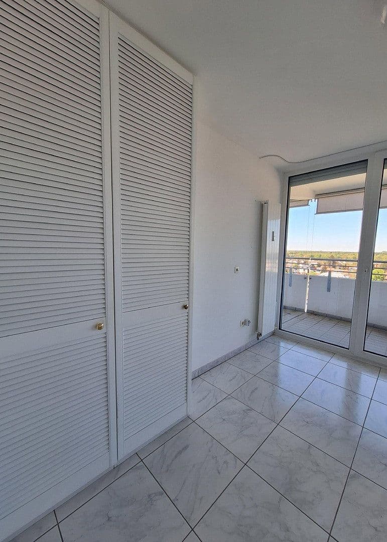 Prodej bytu 3+1 91 m², Johann-Strauß-Straße 4, Unterhaching, Bavorsko Prodej bytu 3+1 91 m², Johann-Strauß-Straße 4, Unterhaching, Bavorsko