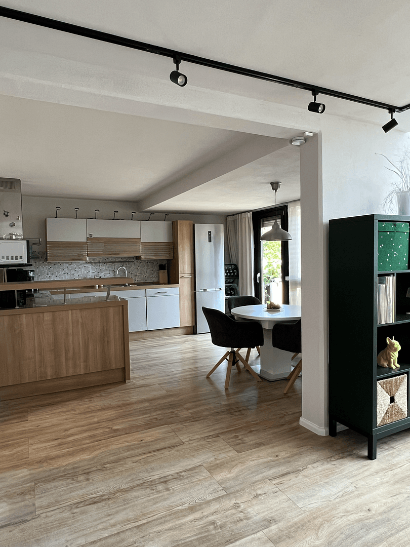 Prodej bytu 4+1 99 m², Mönchengladbach, Severní Porýní-Vestfálsko Prodej bytu 4+1 99 m², Mönchengladbach, Severní Porýní-Vestfálsko