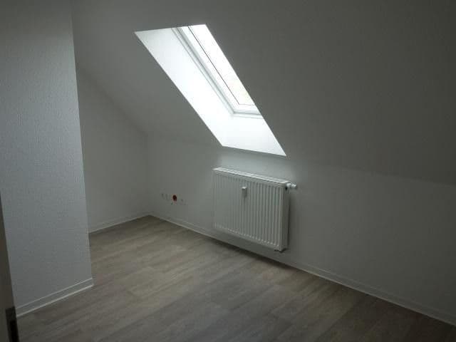 Pronájem domu 146 m², pozemek 50 m², Magdeburg, Sasko-Anhaltsko Pronájem domu 146 m², pozemek 50 m², Magdeburg, Sasko-Anhaltsko