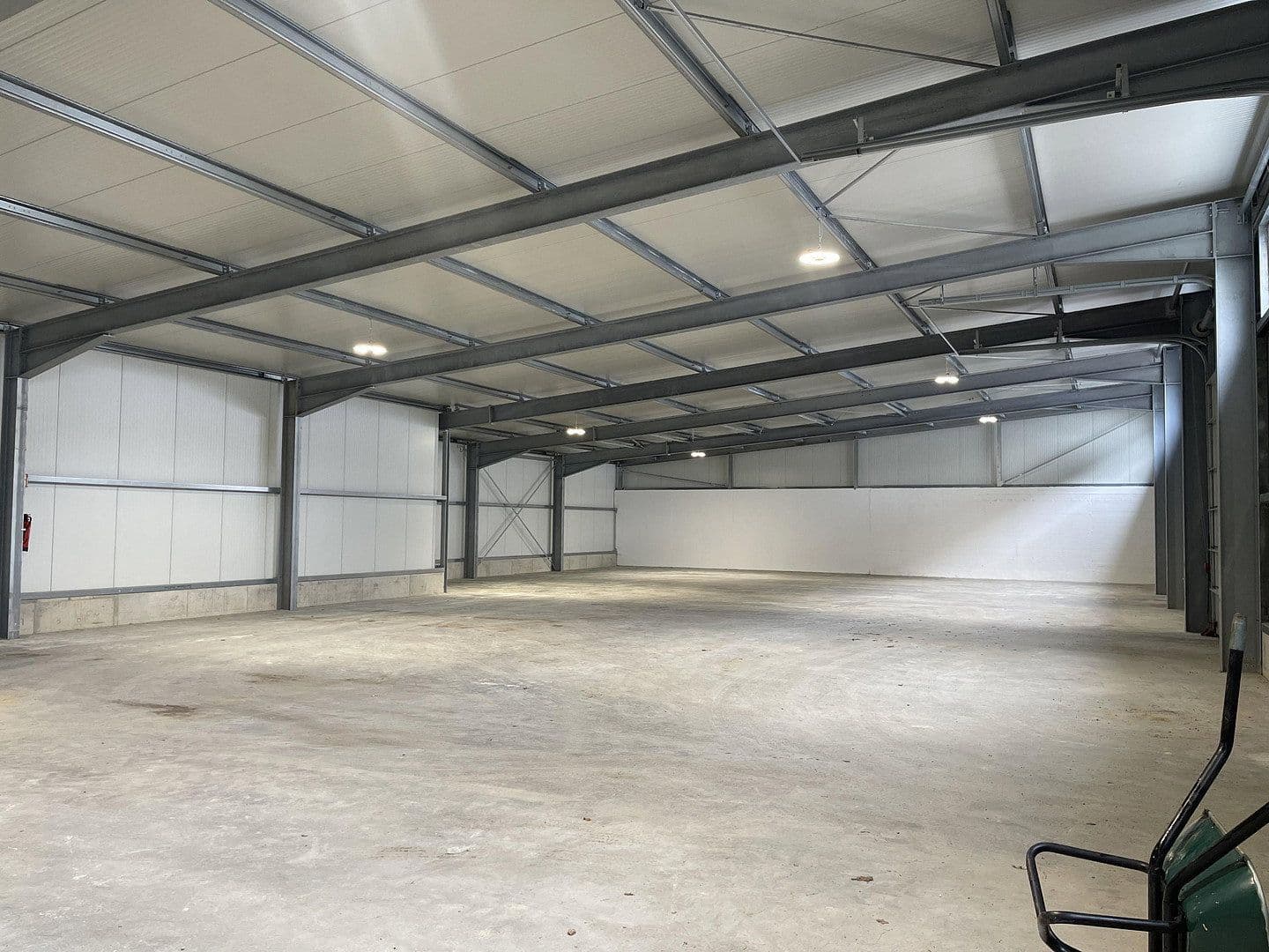 Pronájem nebytového prostoru 930 m², Lauterbachstraße 89, Eggenfelden, Bavorsko Pronájem nebytového prostoru 930 m², Lauterbachstraße 89, Eggenfelden, Bavorsko