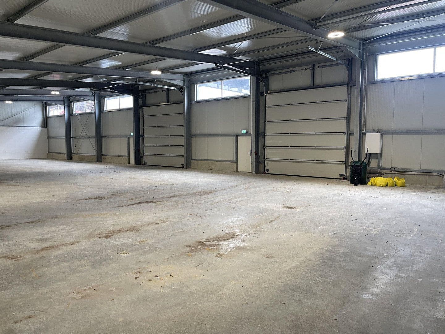 Pronájem nebytového prostoru 930 m², Lauterbachstraße 89, Eggenfelden, Bavorsko Pronájem nebytového prostoru 930 m², Lauterbachstraße 89, Eggenfelden, Bavorsko