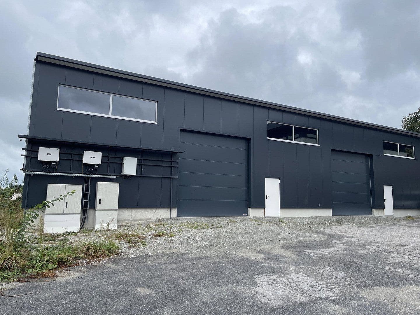Pronájem nebytového prostoru 930 m², Lauterbachstraße 89, Eggenfelden, Bavorsko Pronájem nebytového prostoru 930 m², Lauterbachstraße 89, Eggenfelden, Bavorsko