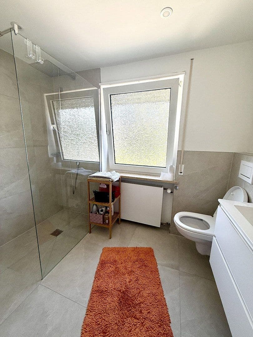 Pronájem domu 200 m², pozemek 330 m², Kaufbeuren, Bavorsko Pronájem domu 200 m², pozemek 330 m², Kaufbeuren, Bavorsko