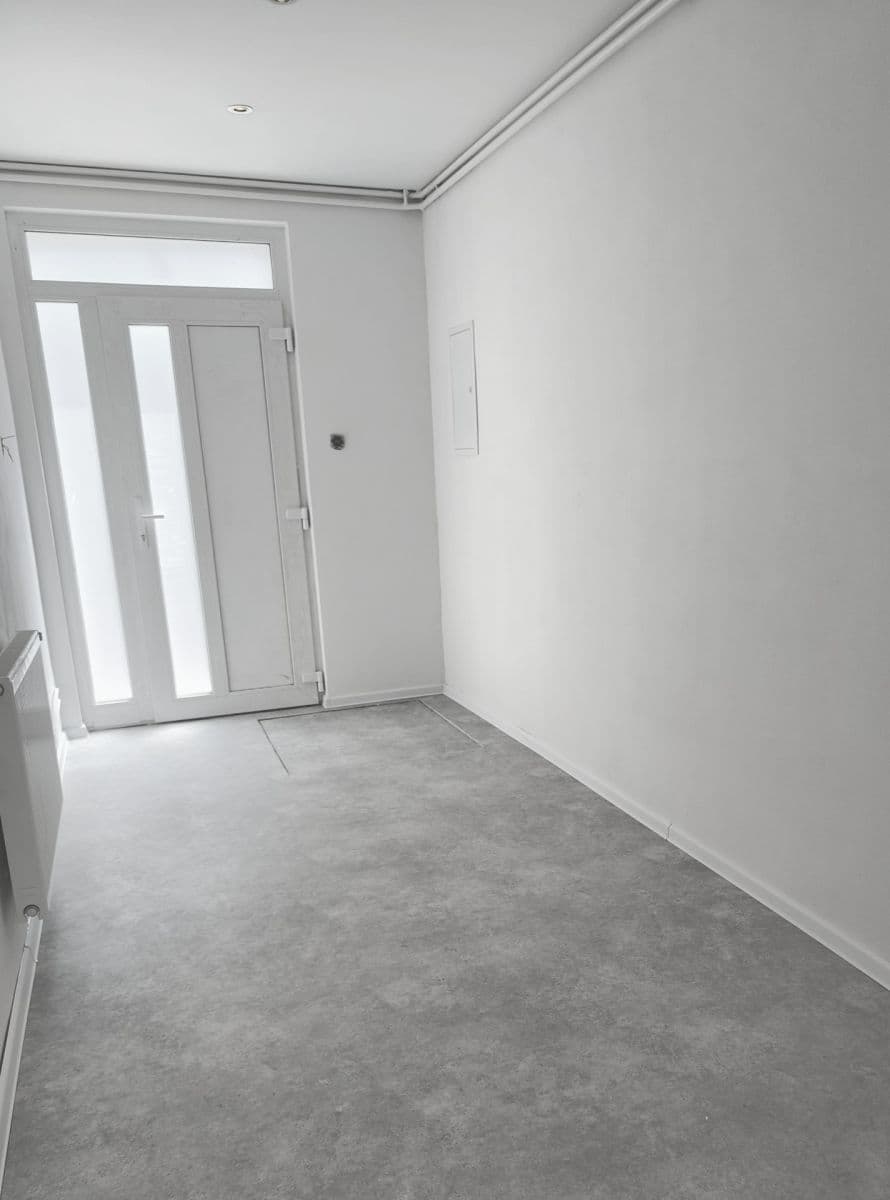 Prodej domu 101 m², pozemek 321 m², Hluboké, Kraj Vysočina Prodej domu 101 m², pozemek 321 m², Hluboké, Kraj Vysočina