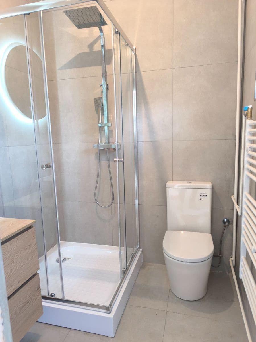 Prodej domu 101 m², pozemek 321 m², Hluboké, Kraj Vysočina Prodej domu 101 m², pozemek 321 m², Hluboké, Kraj Vysočina