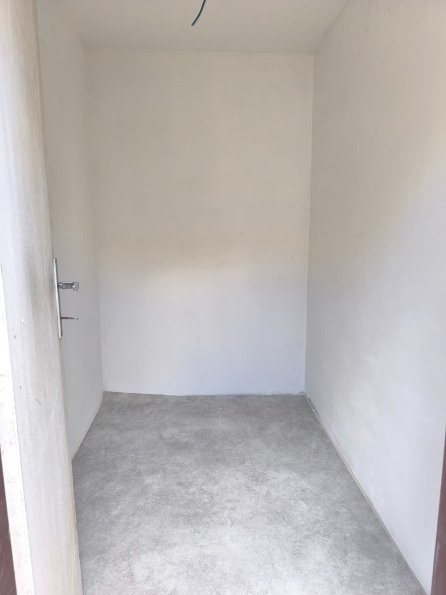 Prodej domu 101 m², pozemek 321 m², Hluboké, Kraj Vysočina Prodej domu 101 m², pozemek 321 m², Hluboké, Kraj Vysočina