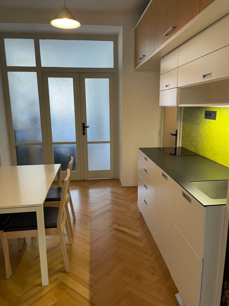 Pronájem bytu 2+1 50 m², Patočkova, Praha, Praha Pronájem bytu 2+1 50 m², Patočkova, Praha, Praha