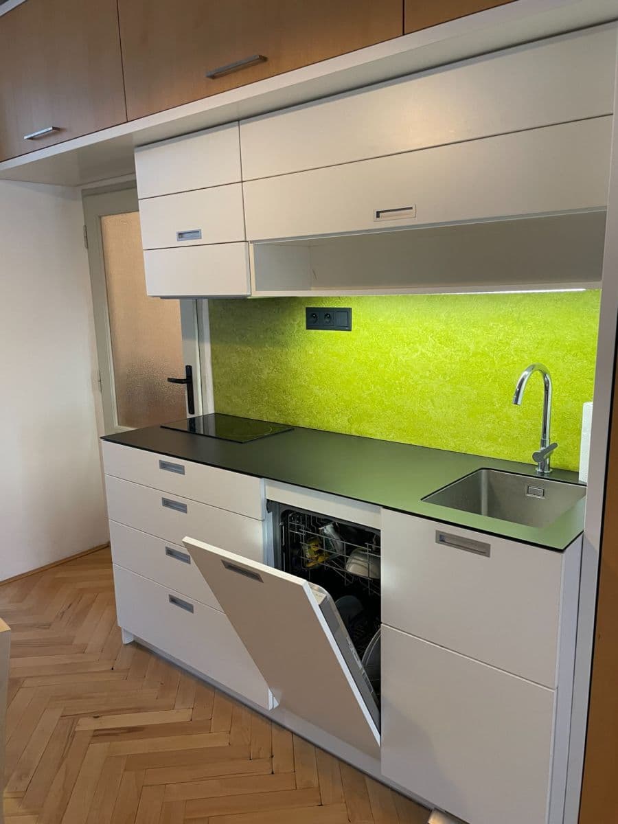 Pronájem bytu 2+1 50 m², Patočkova, Praha, Praha Pronájem bytu 2+1 50 m², Patočkova, Praha, Praha