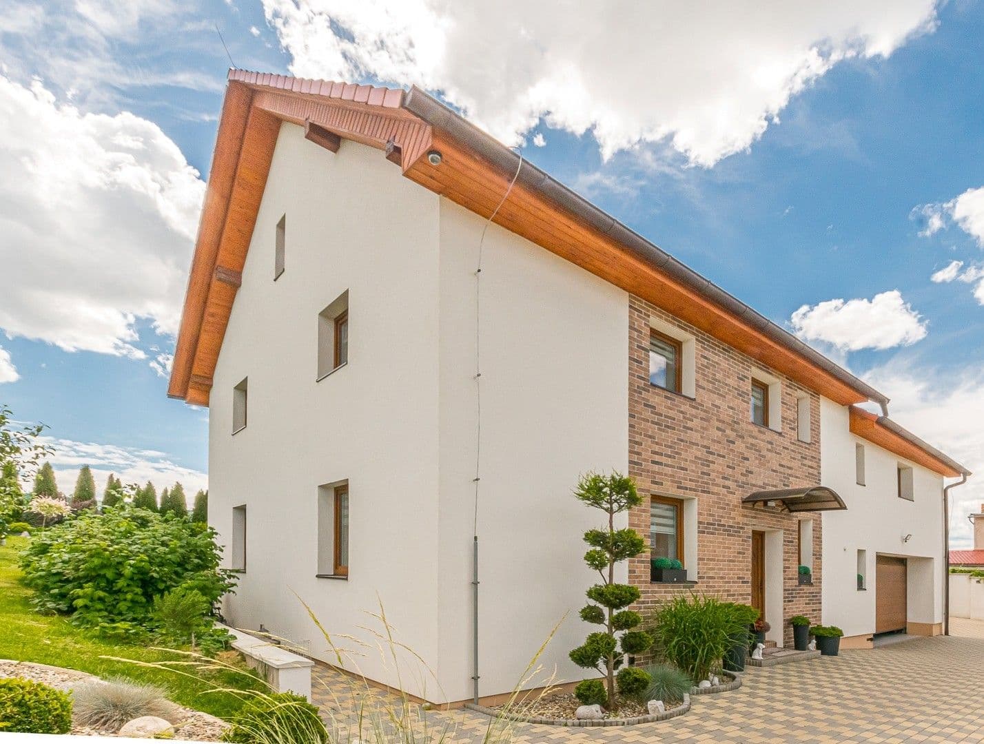 Prodej domu 214 m², pozemek 802 m², Zvoleněves, Středočeský kraj Prodej domu 214 m², pozemek 802 m², Zvoleněves, Středočeský kraj