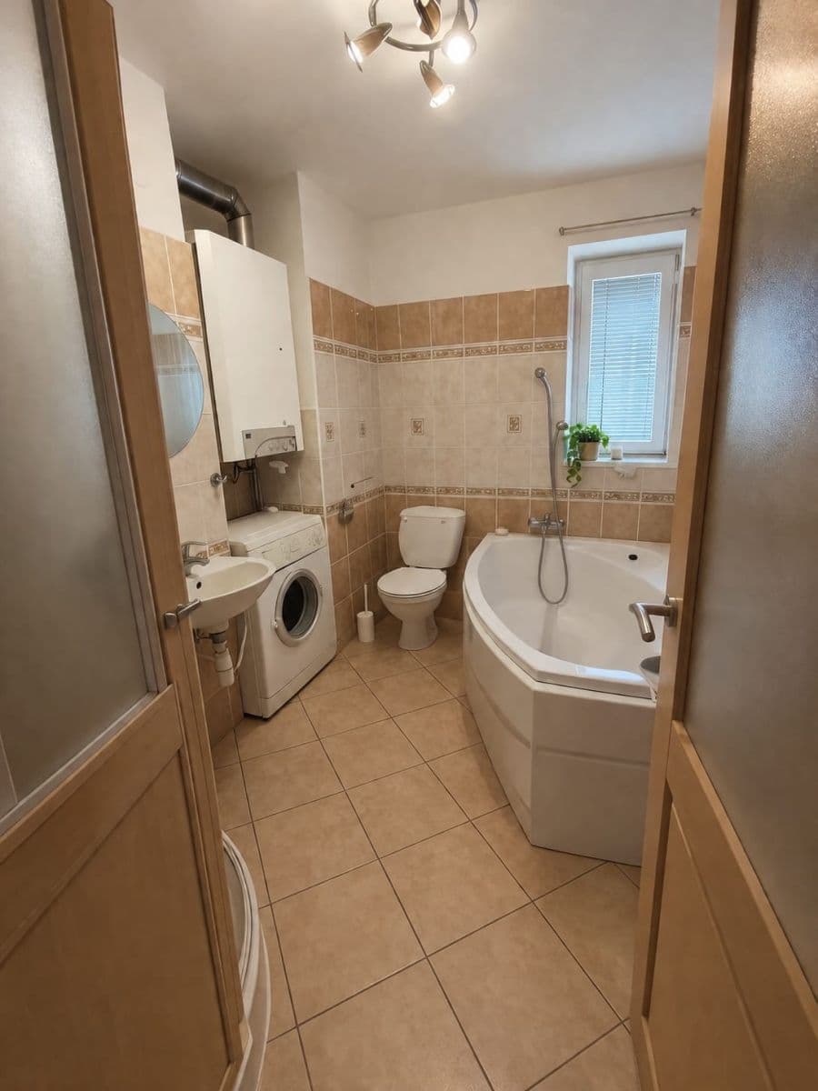 Pronájem bytu 3+1 75 m², Blažkova, Adamov, Jihomoravský kraj Pronájem bytu 3+1 75 m², Blažkova, Adamov, Jihomoravský kraj