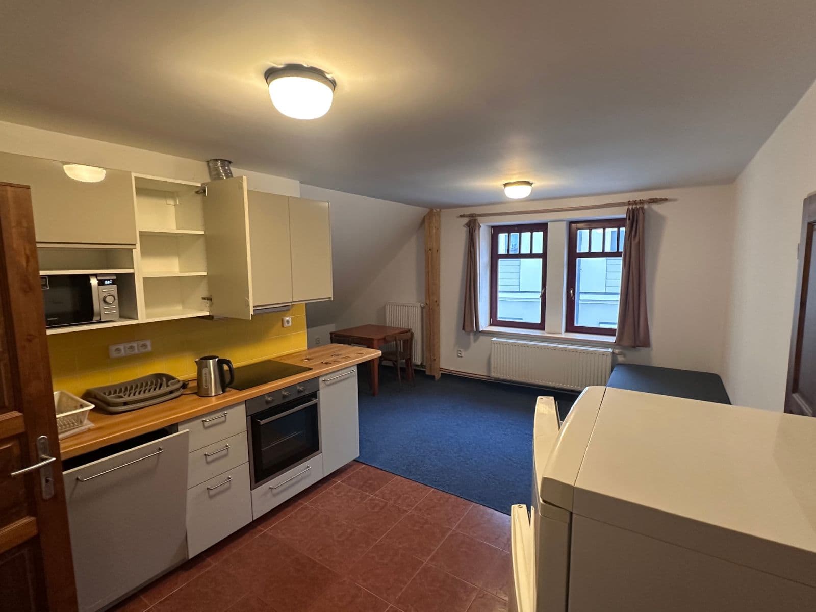 Pronájem bytu 2+kk 70 m², Kafkova, Nová Paka, Královéhradecký kraj Pronájem bytu 2+kk 70 m², Kafkova, Nová Paka, Královéhradecký kraj