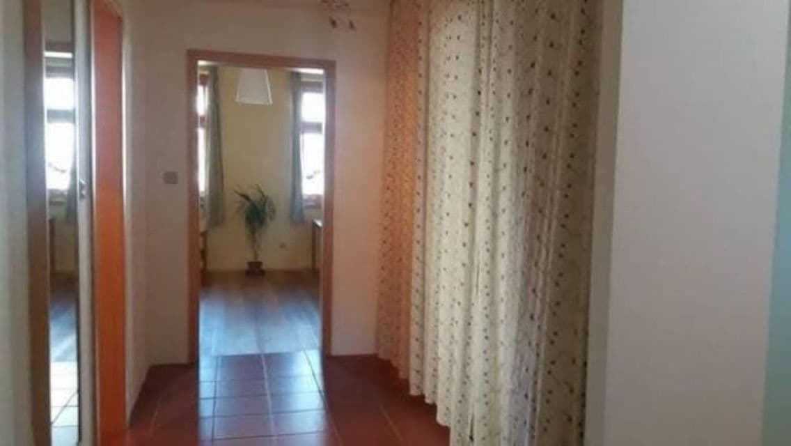 Pronájem domu 130 m², pozemek 420 m², Karoliny Světlé, Hradec Králové, Královéhradecký kraj Pronájem domu 130 m², pozemek 420 m², Karoliny Světlé, Hradec Králové, Královéhradecký kraj