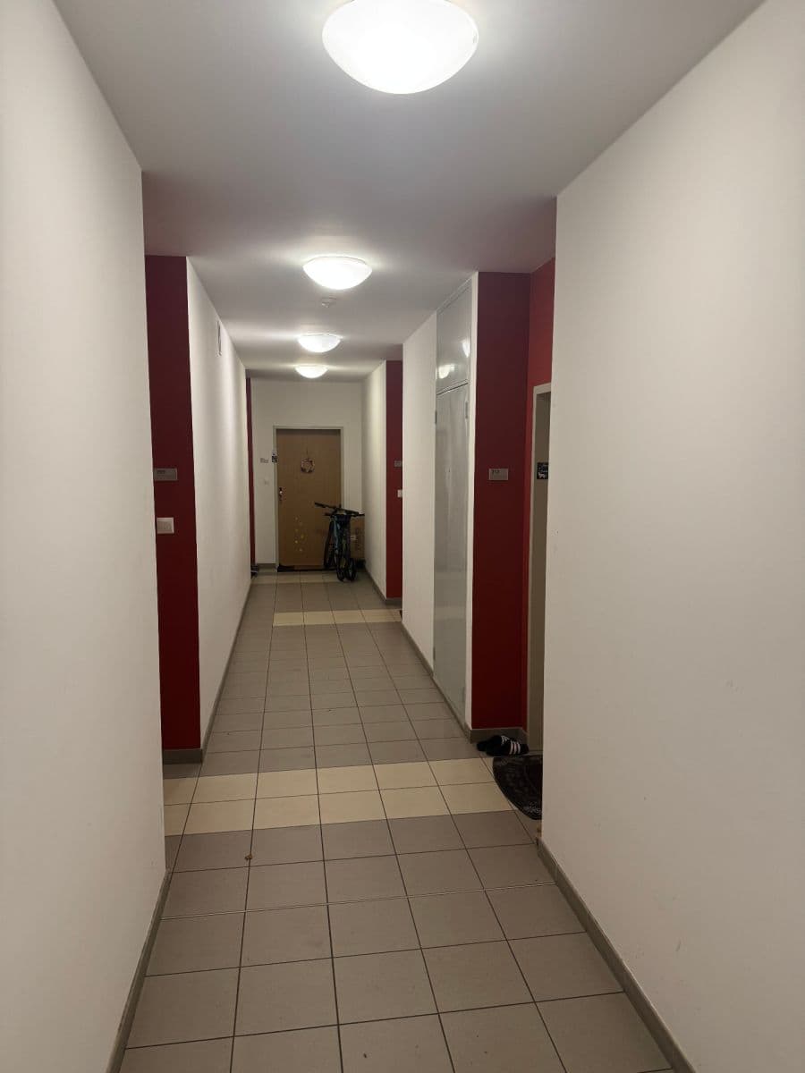 Pronájem bytu 2+1 51 m², Kytlická, Praha, Praha Pronájem bytu 2+1 51 m², Kytlická, Praha, Praha