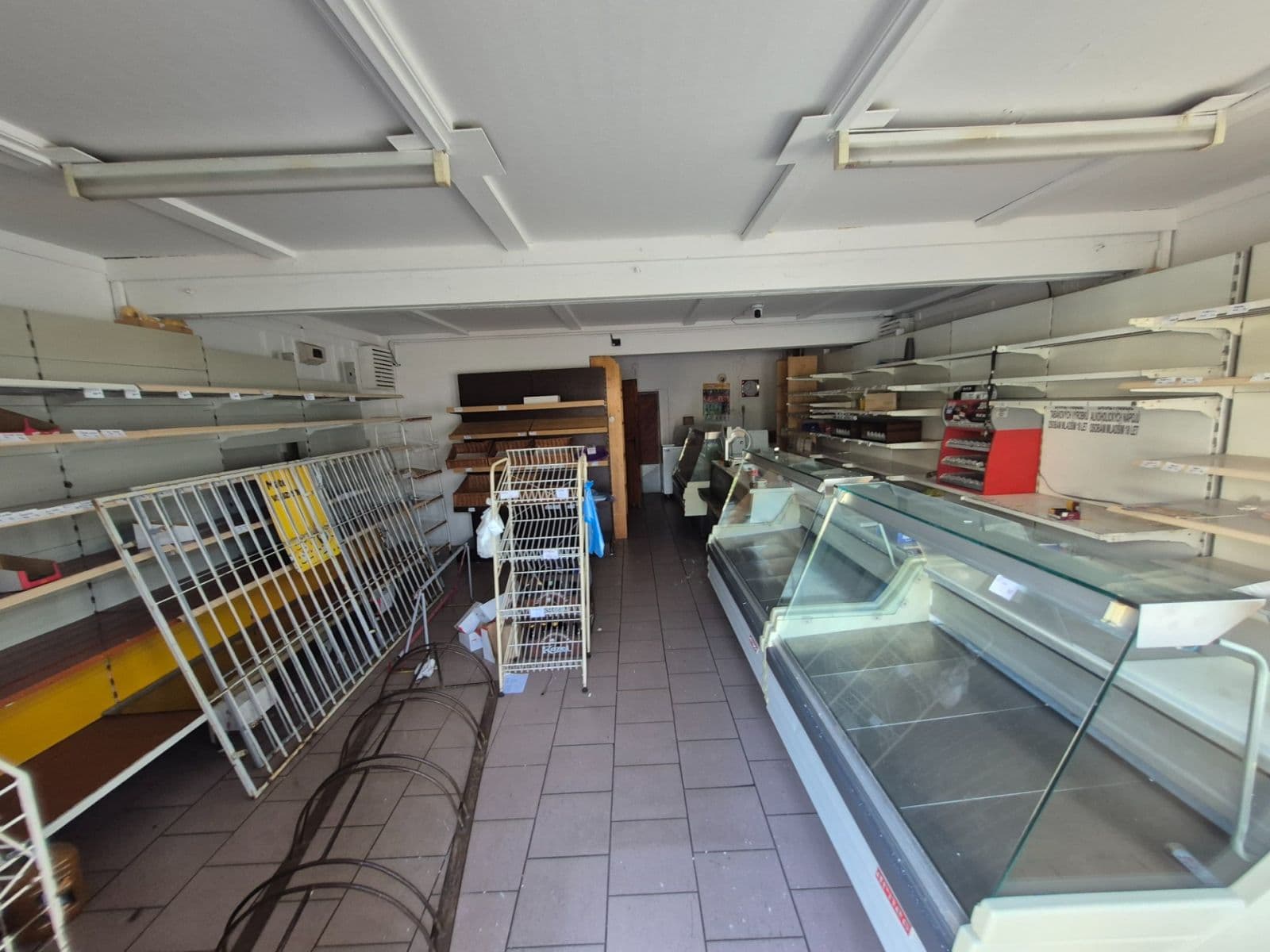 Pronájem nebytového prostoru 75 m², Akademika Bydžovského, Veselí nad Lužnicí, Jihočeský kraj Pronájem nebytového prostoru 75 m², Akademika Bydžovského, Veselí nad Lužnicí, Jihočeský kraj