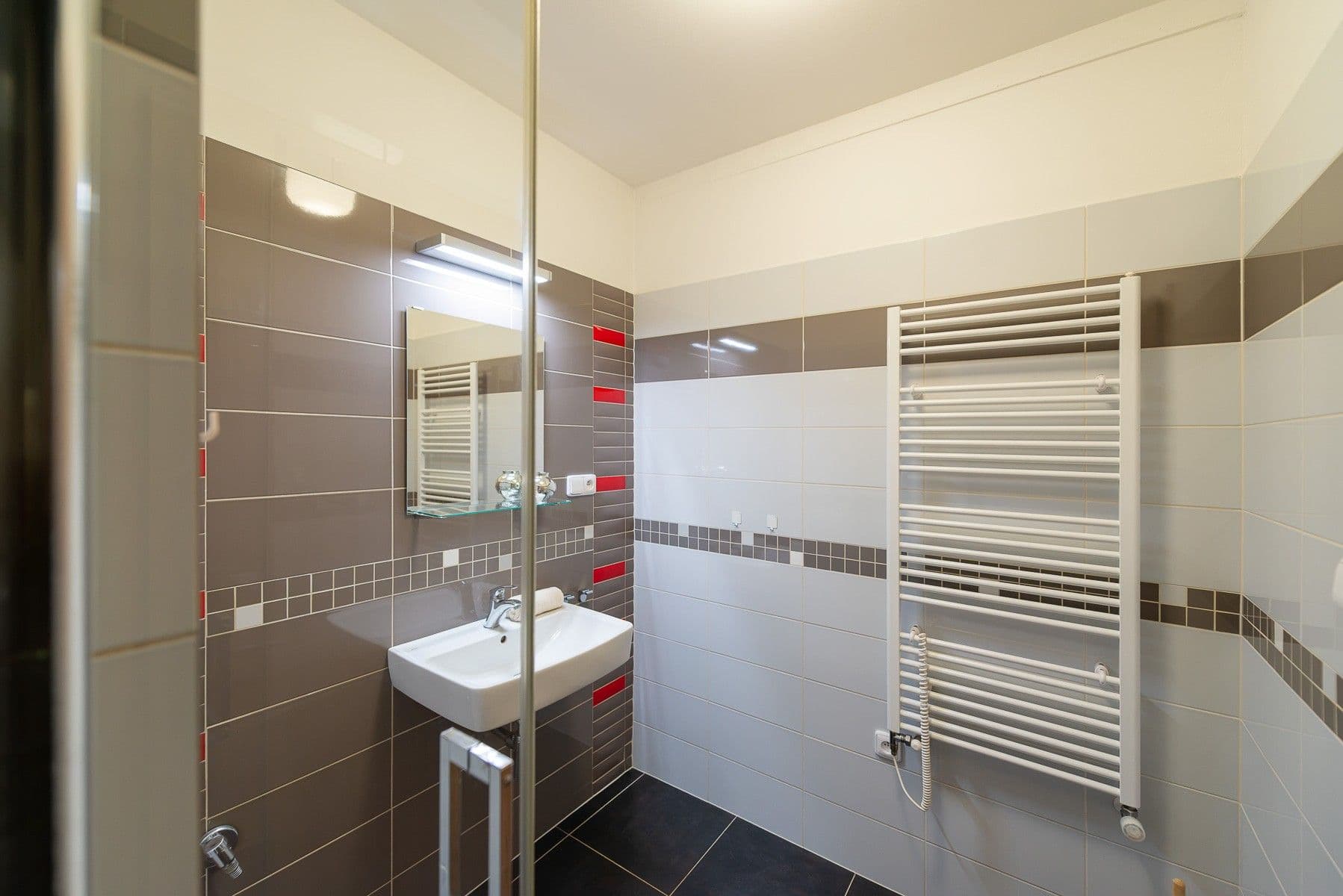 Pronájem bytu 1+kk 34 m², Holandská, Praha, Praha Pronájem bytu 1+kk 34 m², Holandská, Praha, Praha