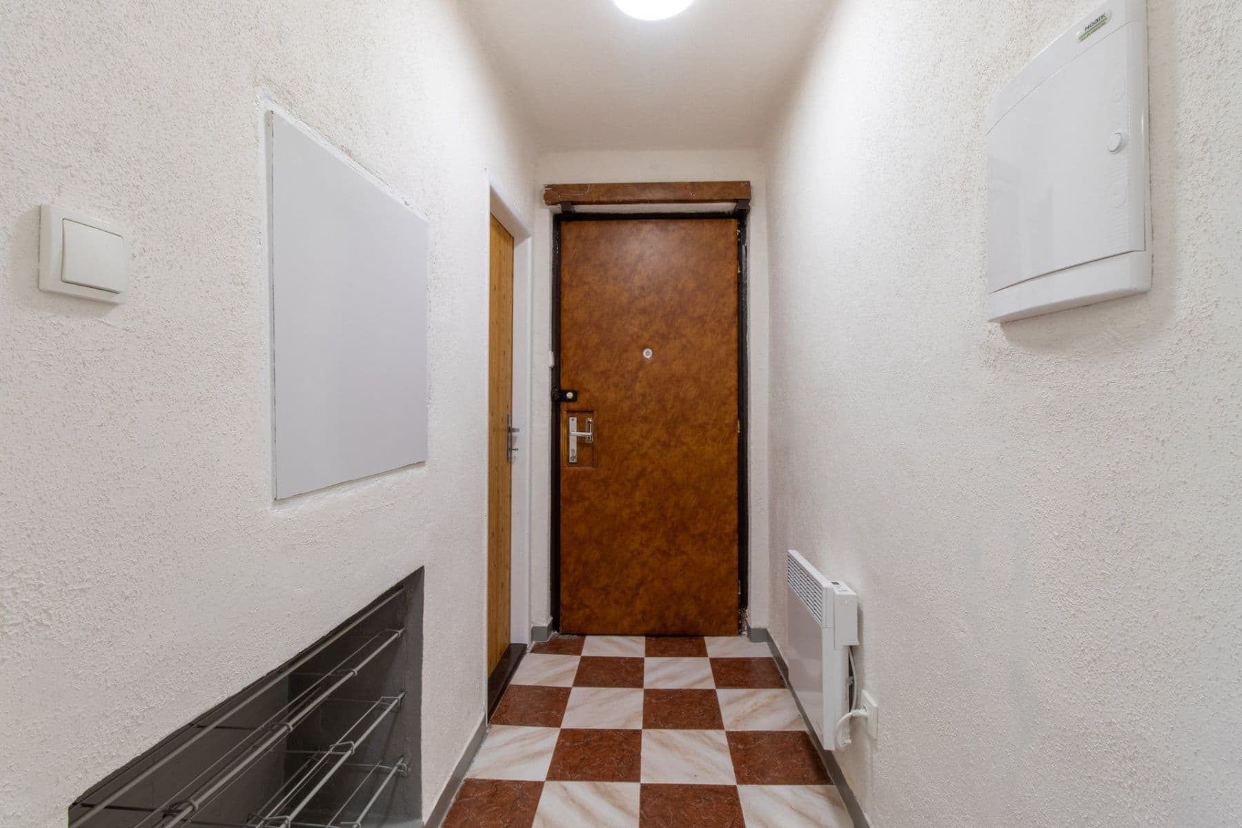 Pronájem bytu 2+1 81 m², Květnová, Odolena Voda, Středočeský kraj Pronájem bytu 2+1 81 m², Květnová, Odolena Voda, Středočeský kraj