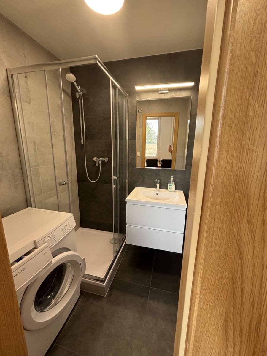 Pronájem bytu 2+1 64 m², Opálkova, Brno, Jihomoravský kraj Pronájem bytu 2+1 64 m², Opálkova, Brno, Jihomoravský kraj
