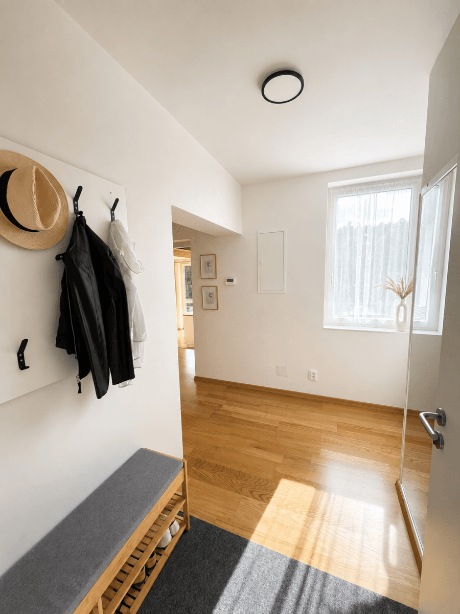 Pronájem bytu 3+kk 86 m², Hlavní, Jirny, Středočeský kraj Pronájem bytu 3+kk 86 m², Hlavní, Jirny, Středočeský kraj