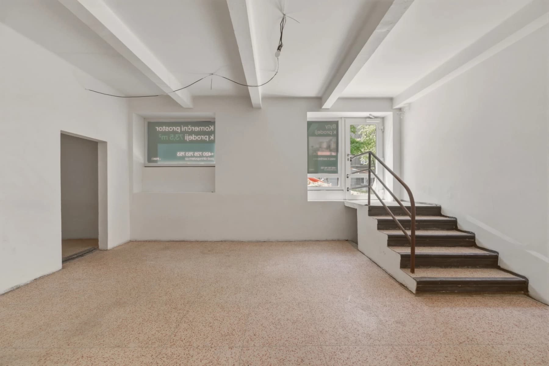 Prodej nebytového prostoru 73 m², Pod Drinopolem, Praha, Praha Prodej nebytového prostoru 73 m², Pod Drinopolem, Praha, Praha