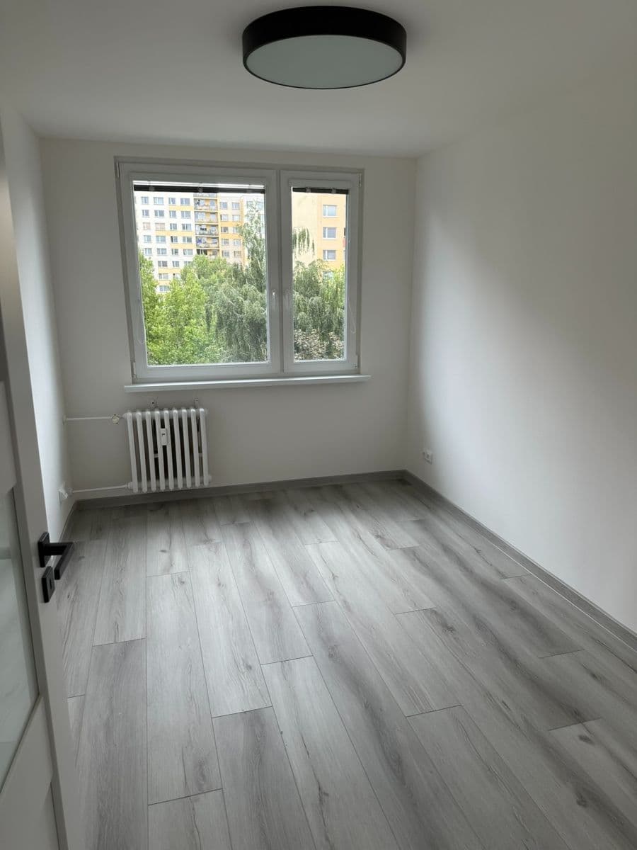Pronájem bytu 2+kk 42 m², Ciolkovského, Praha, Praha Pronájem bytu 2+kk 42 m², Ciolkovského, Praha, Praha
