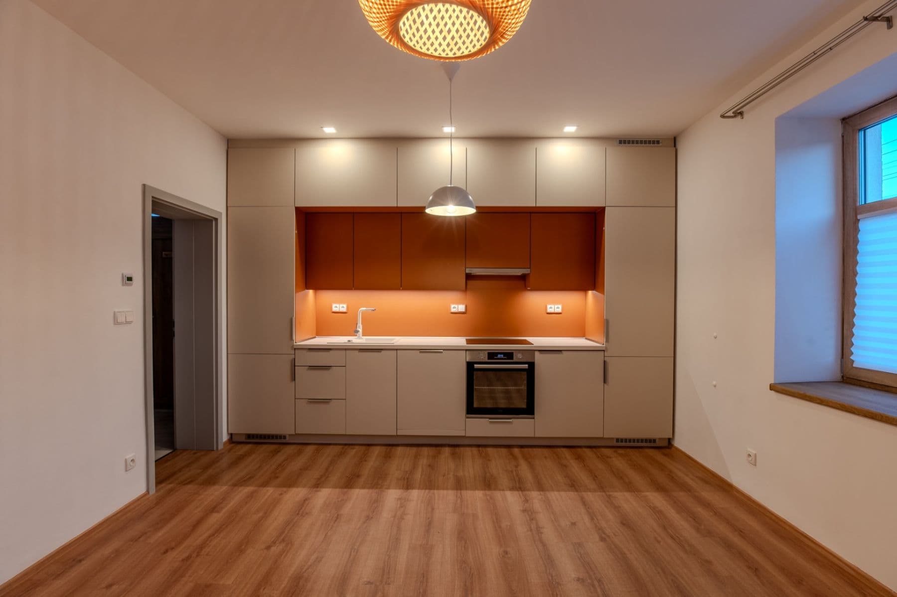 Pronájem bytu 1+kk 29 m², Dašická, Pardubice, Pardubický kraj Pronájem bytu 1+kk 29 m², Dašická, Pardubice, Pardubický kraj