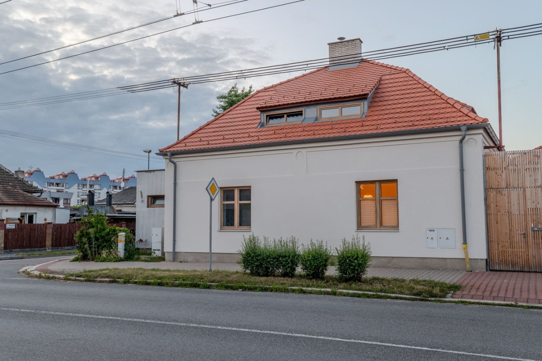 Pronájem bytu 1+kk 29 m², Dašická, Pardubice, Pardubický kraj Pronájem bytu 1+kk 29 m², Dašická, Pardubice, Pardubický kraj