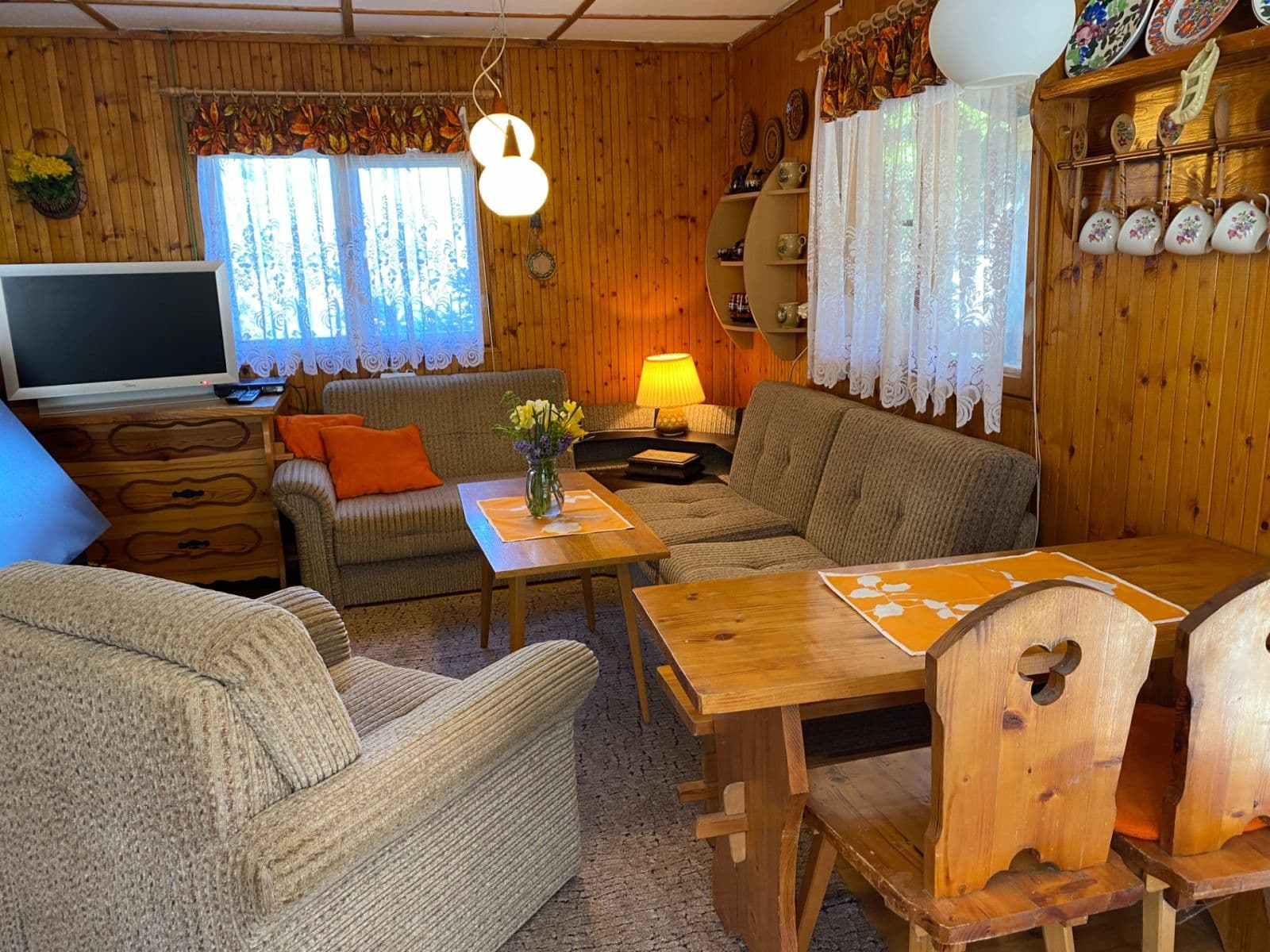 Prodej chaty, chalupy 45 m², pozemek 457 m², Úštěk, Ústecký kraj Prodej chaty, chalupy 45 m², pozemek 457 m², Úštěk, Ústecký kraj