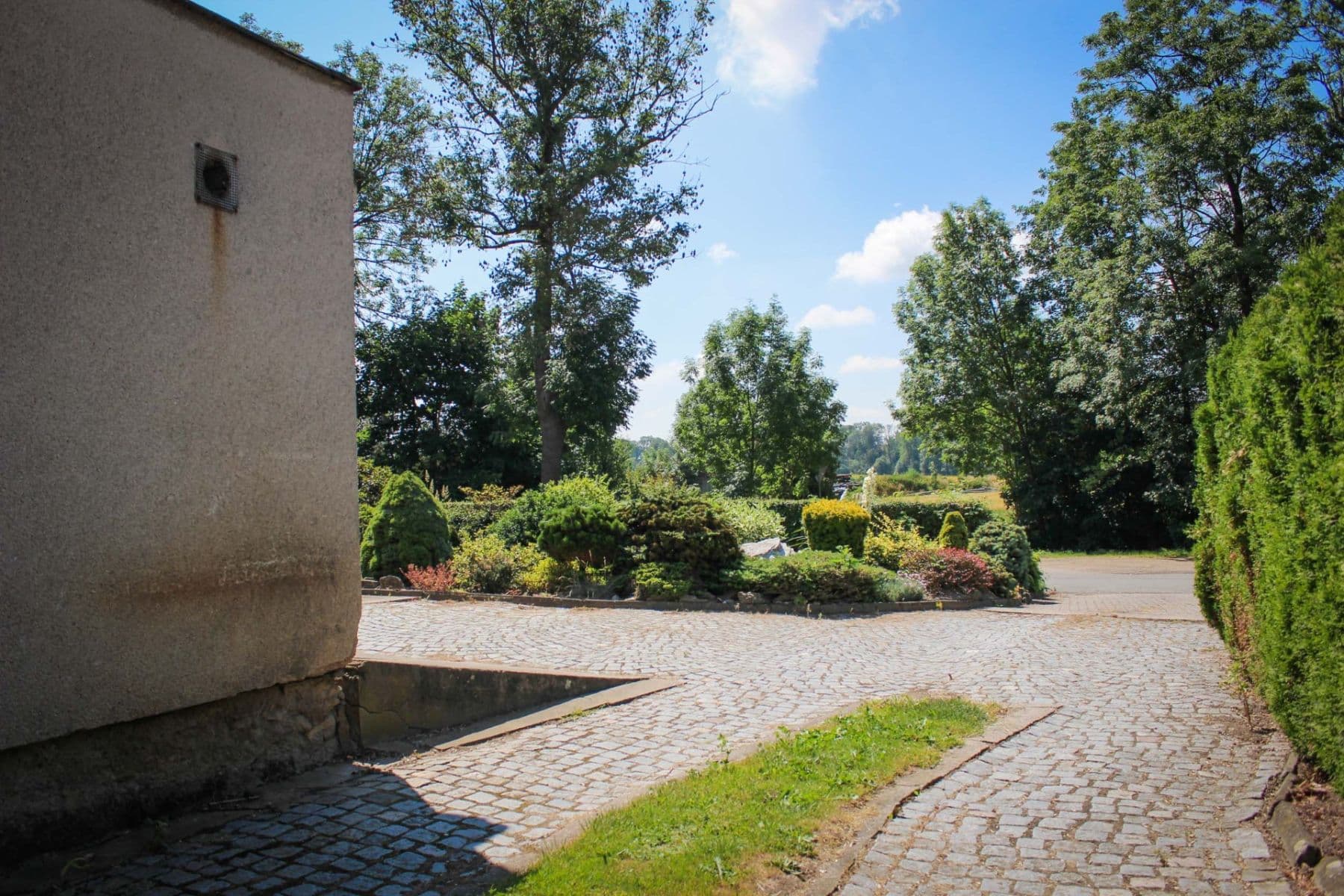 Prodej domu 165 m², pozemek 1.900 m², Němčice, Pardubický kraj Prodej domu 165 m², pozemek 1.900 m², Němčice, Pardubický kraj