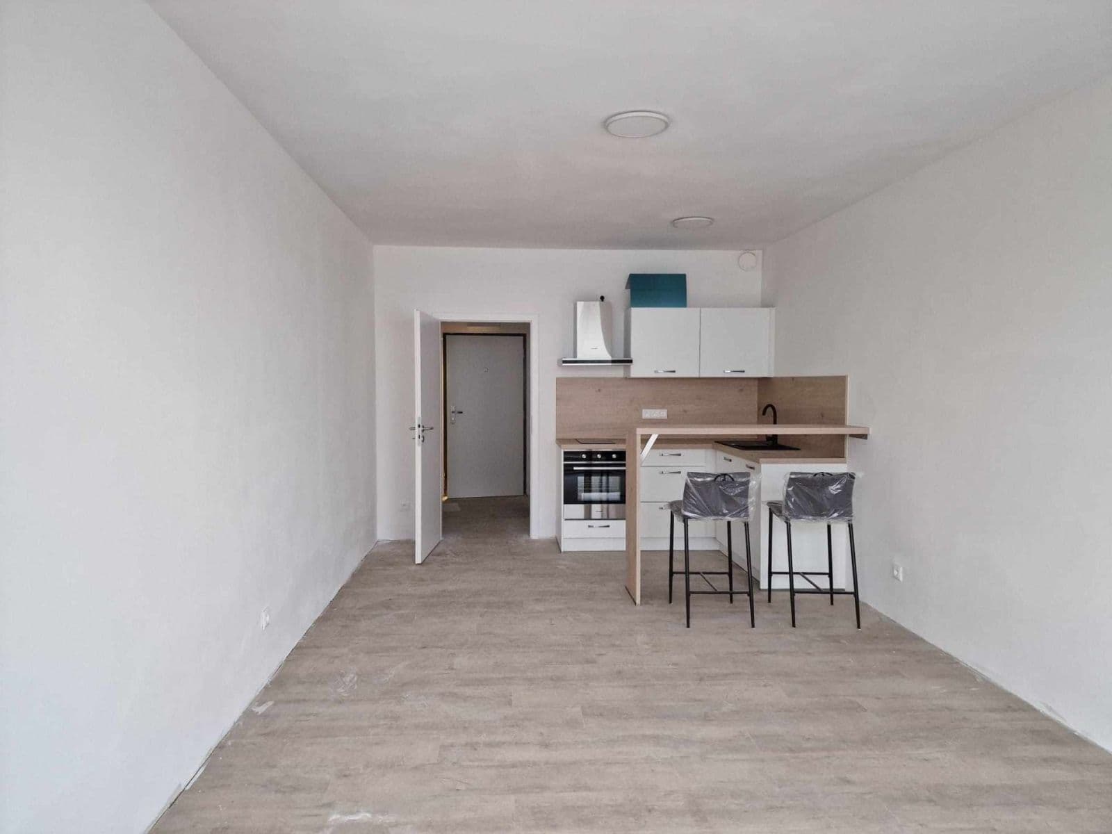Pronájem bytu 1+kk 35 m², Aloise Rašína, Olomouc, Olomoucký kraj Pronájem bytu 1+kk 35 m², Aloise Rašína, Olomouc, Olomoucký kraj